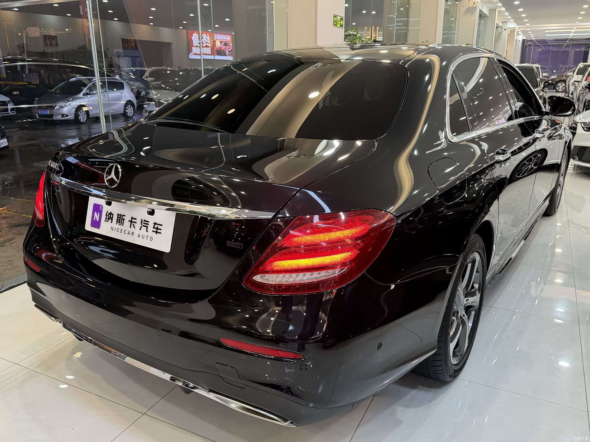 Mercedes-Benz E-Class, 2019 16