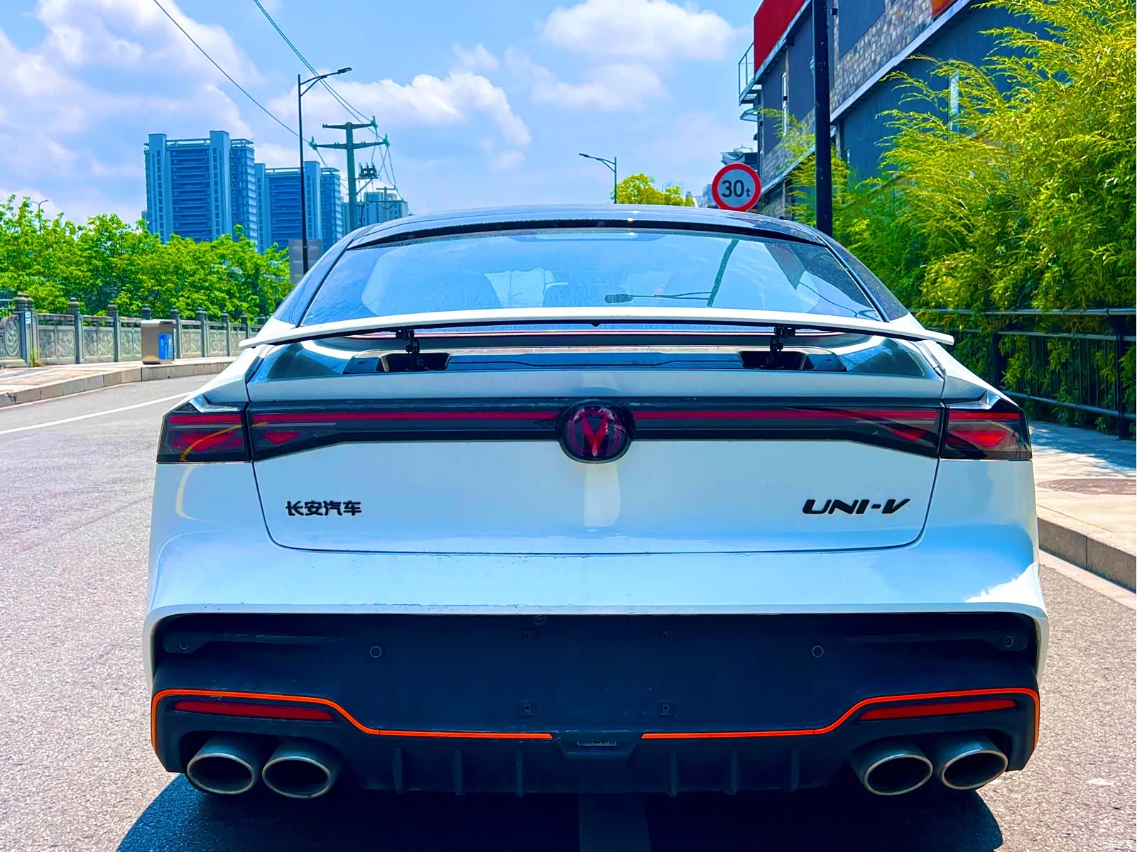Changan UNI-V, 2026 8