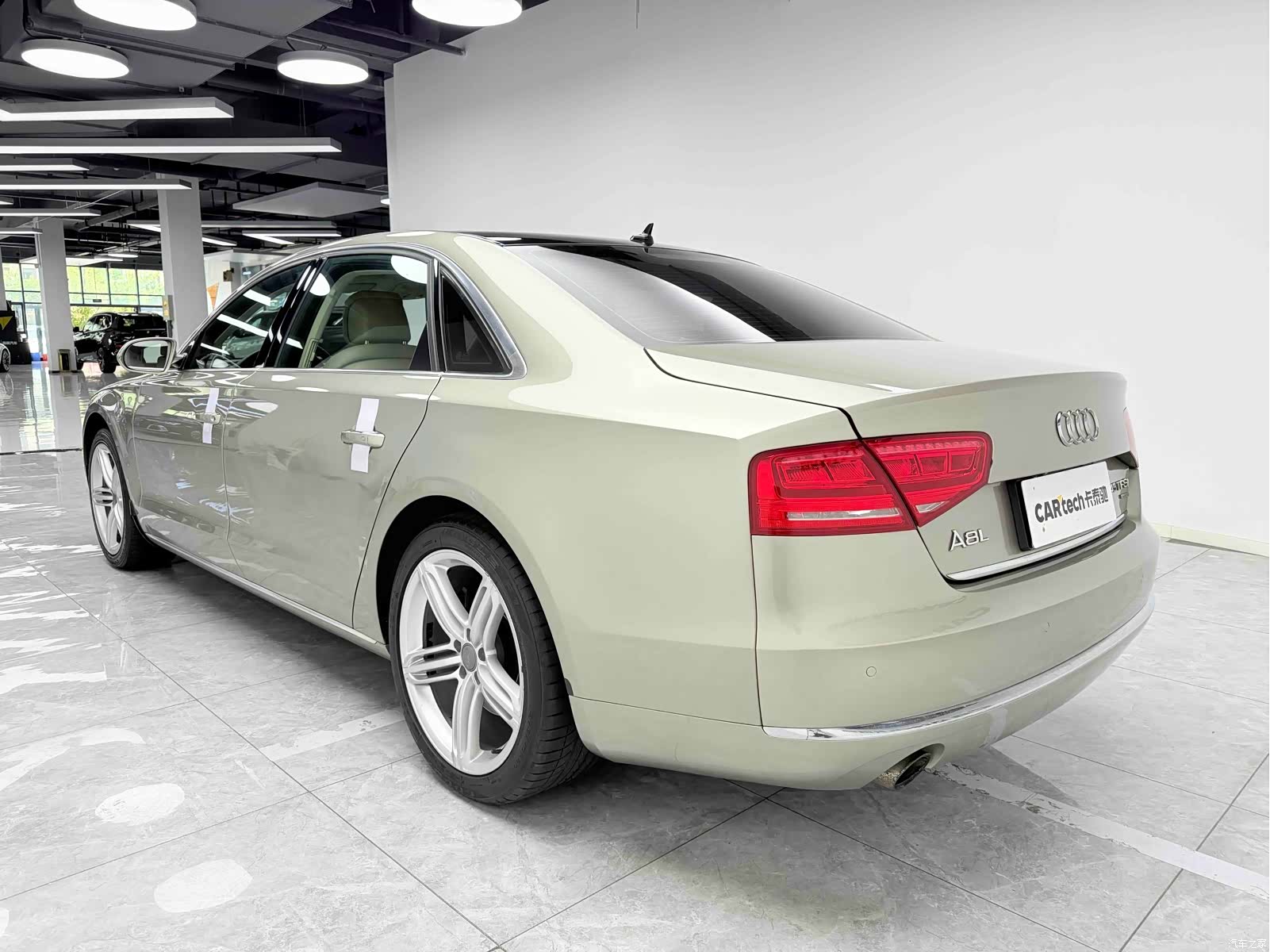 Audi A8L, 2014 4