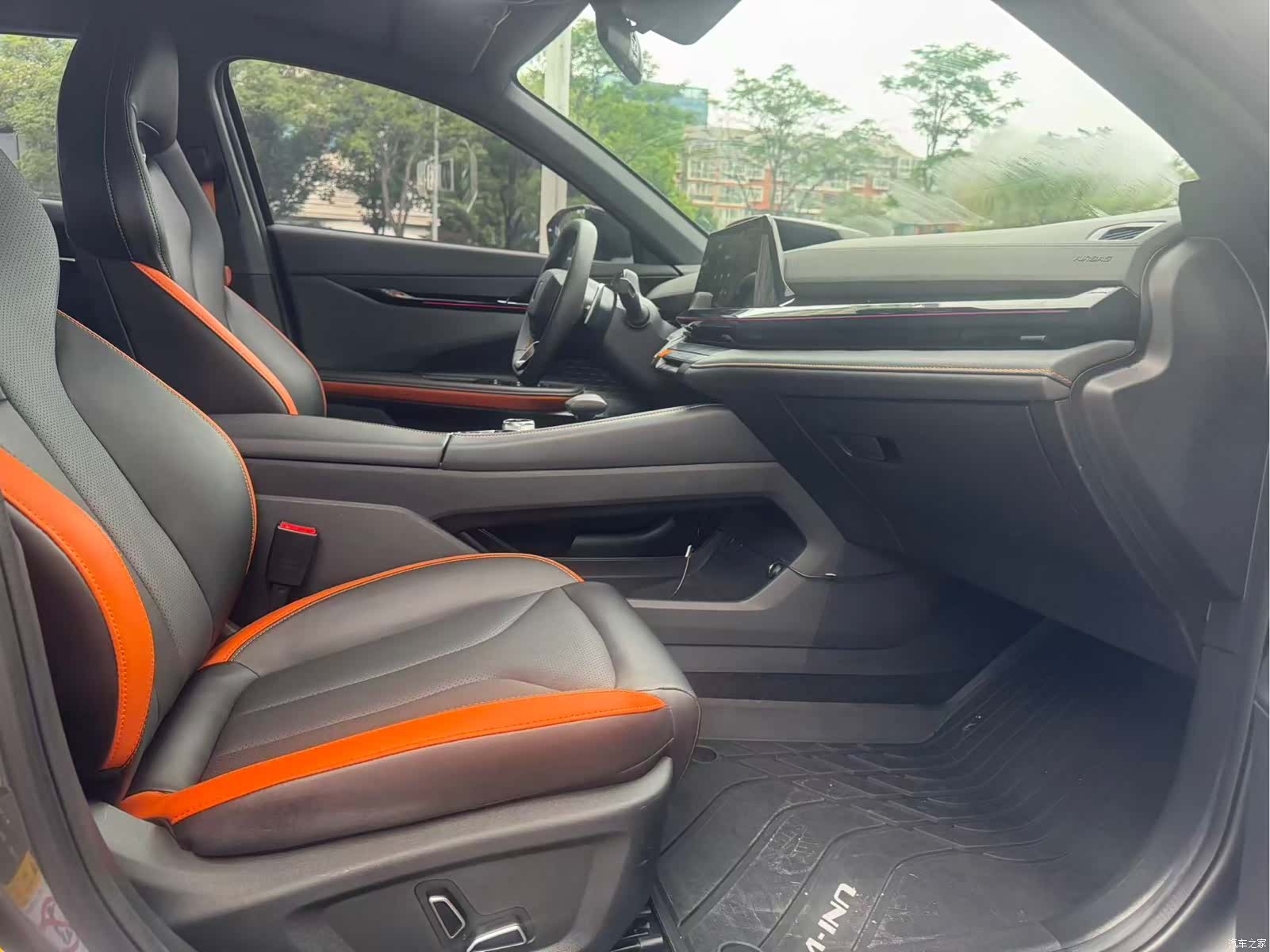 Changan UNI-V, 2024 10