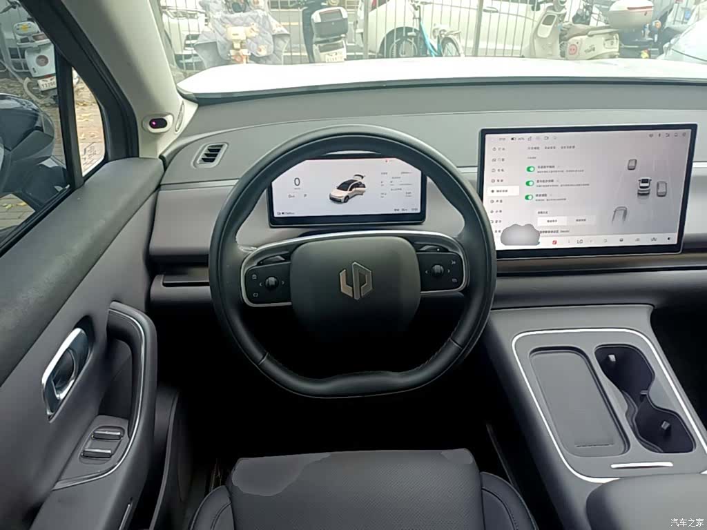 Leapmotor C10, 2025 11