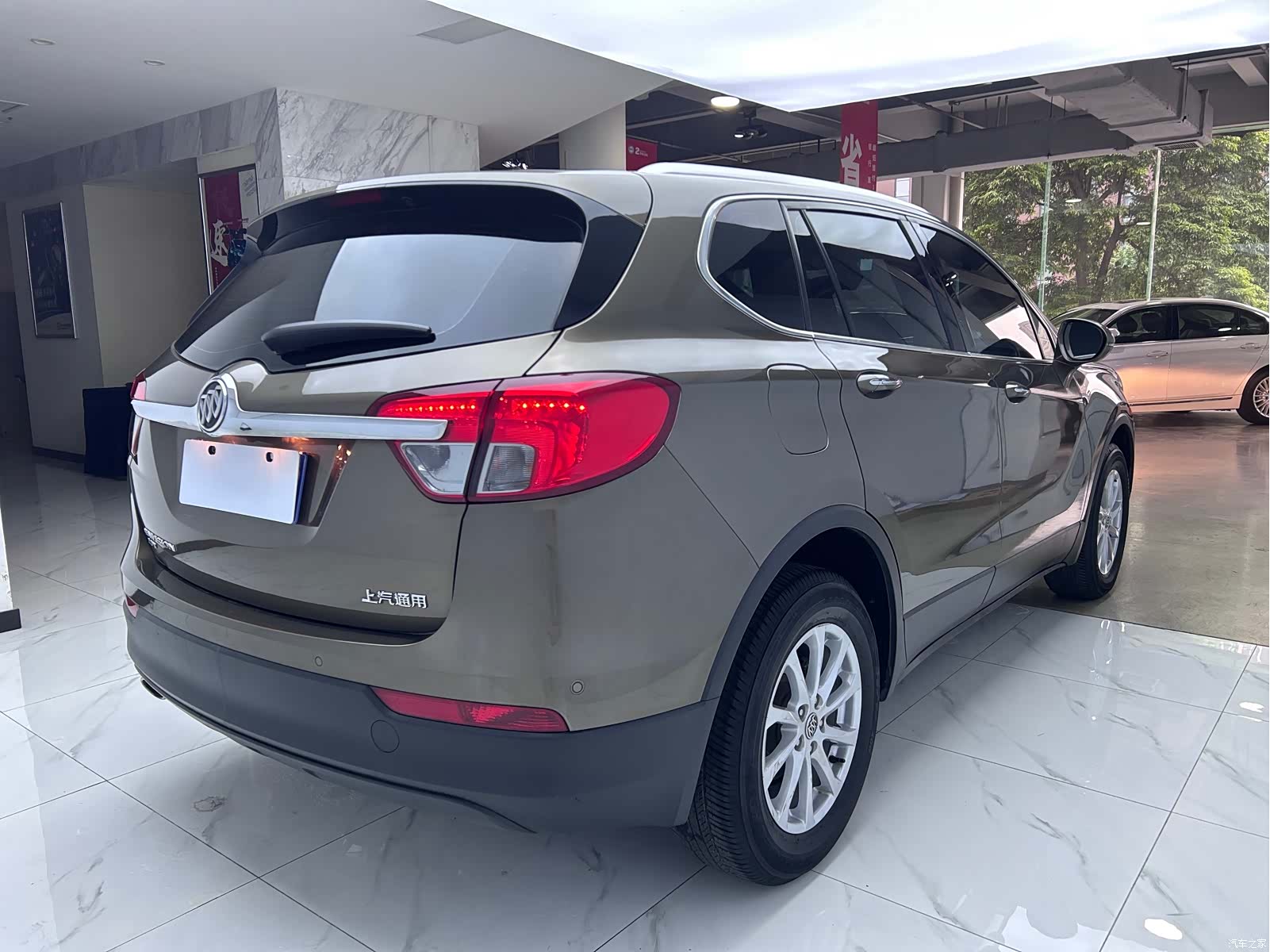 Buick Envision Plus, 2016 7