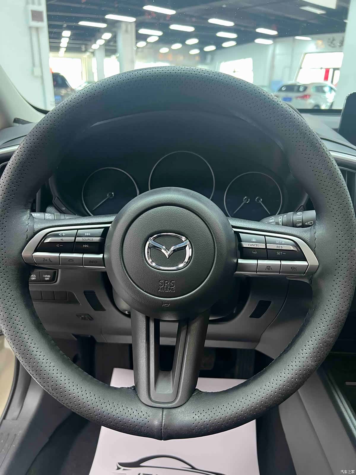 Mazda CX-50, 2023 10