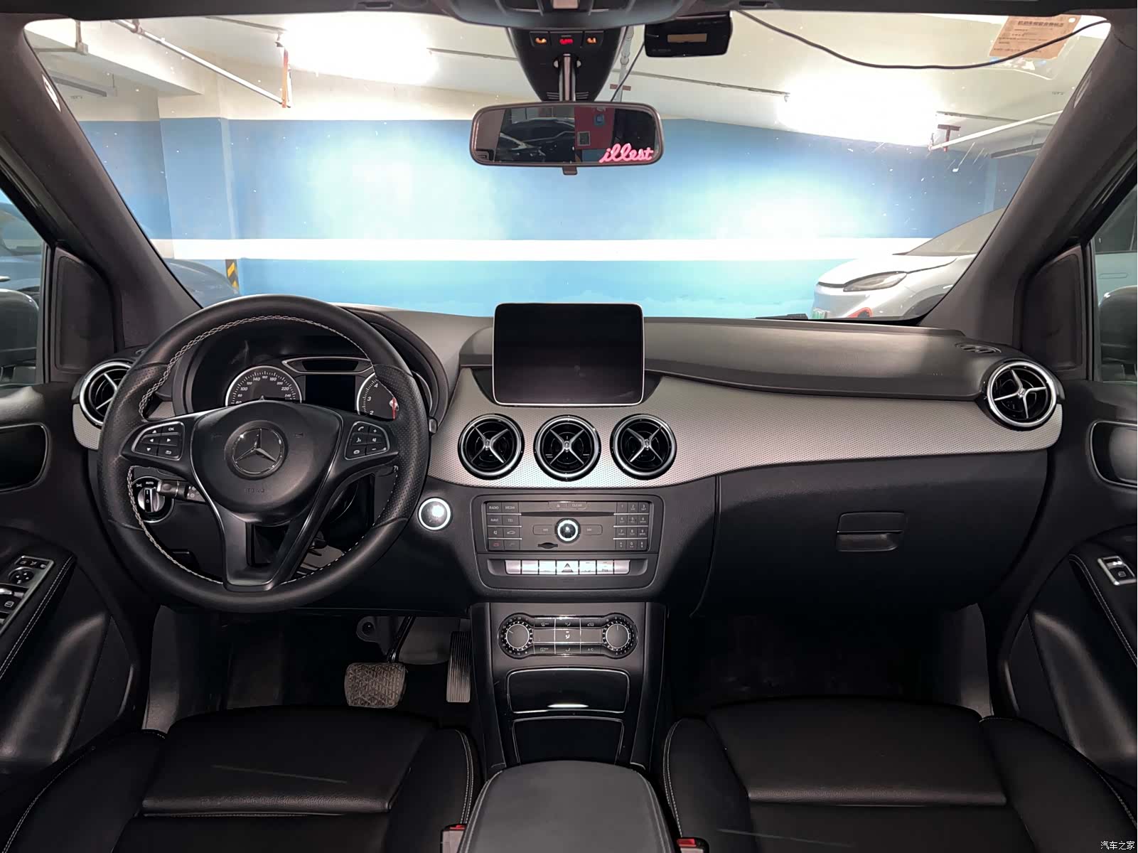 Mercedes-Benz B-Class, 2018 10