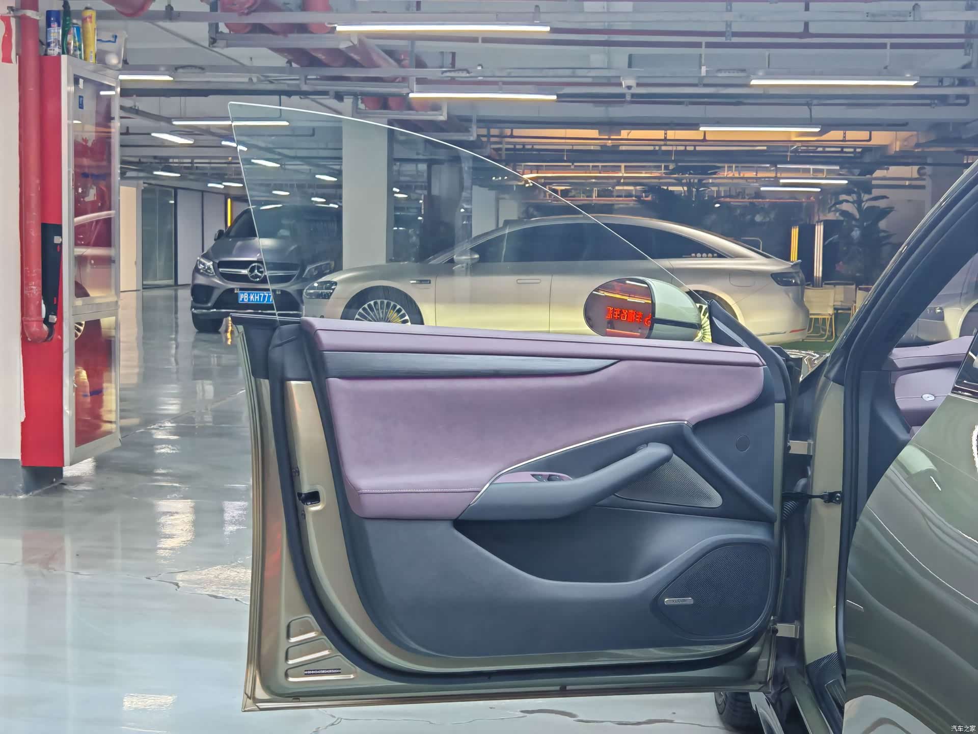 Xiaomi SU7, 2025 15