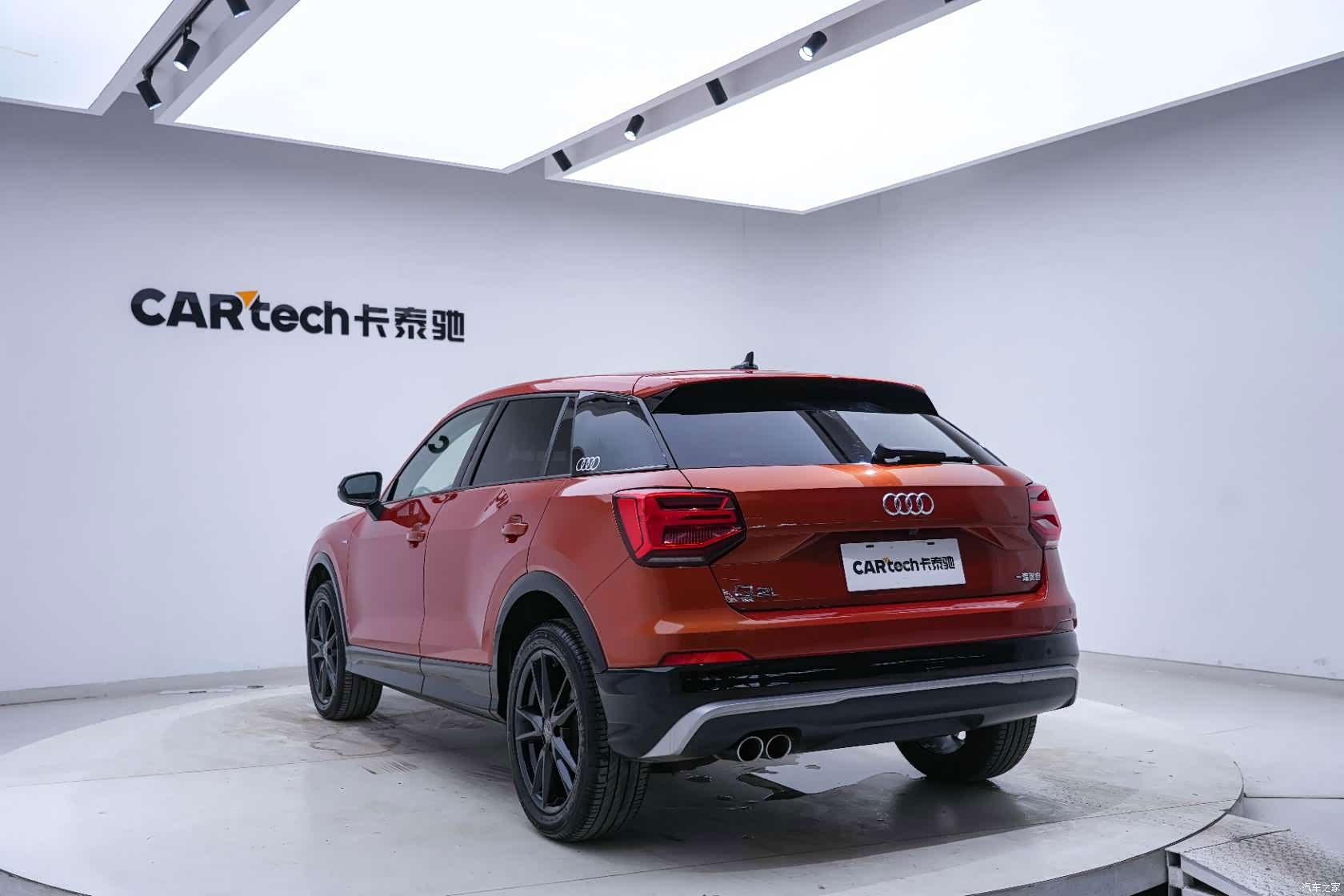 Audi Q2L, 2019 17
