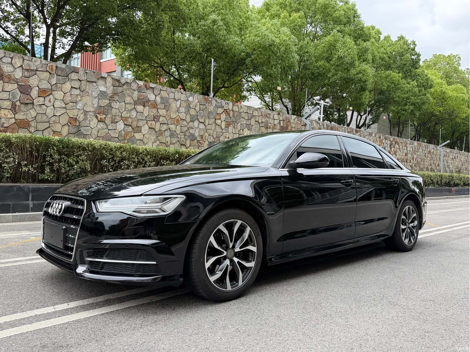 Audi A6L, 2018 1