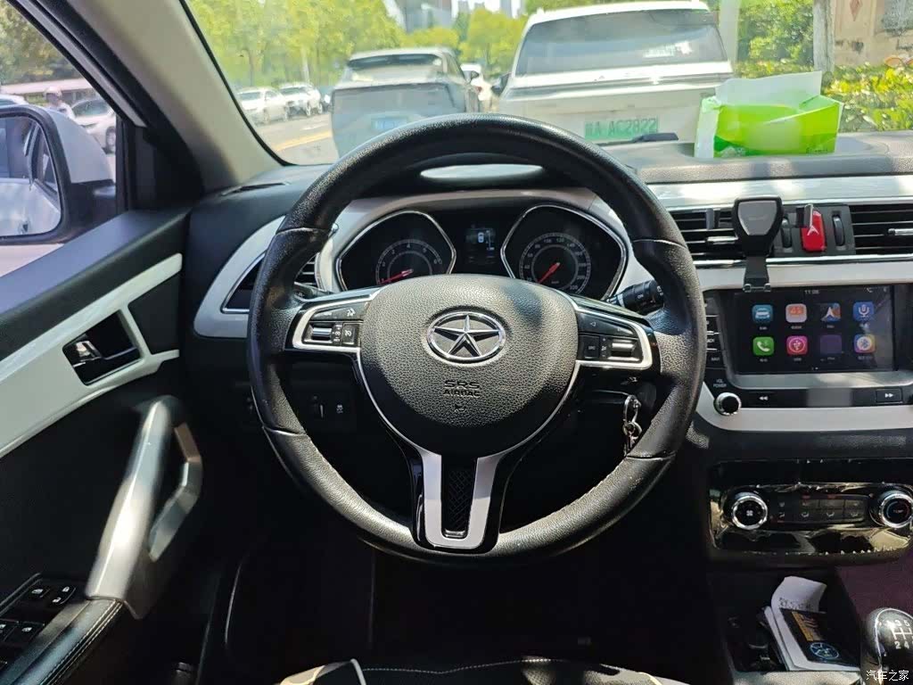 JAC S2, 2015 11