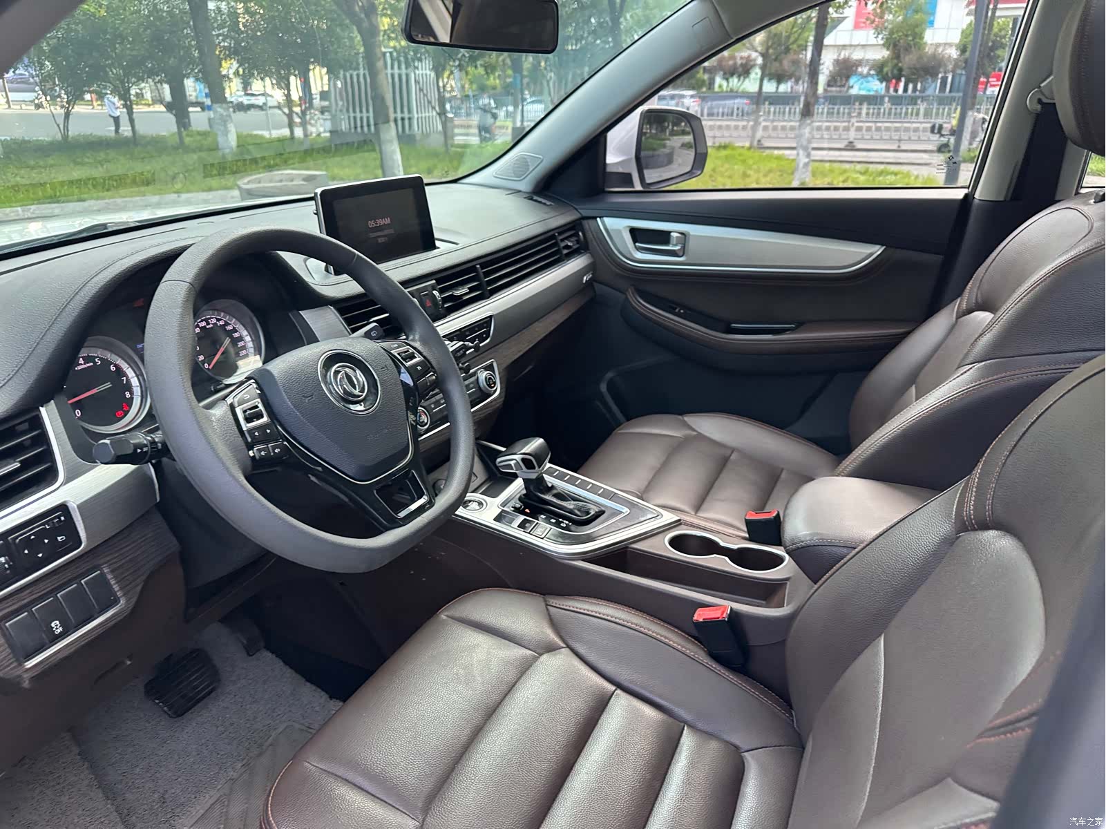 DongFeng X5, 2018 16