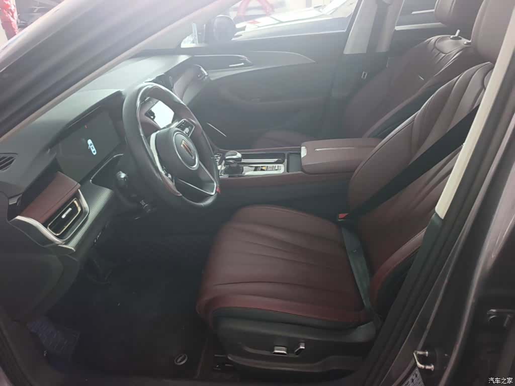 Hongqi H5, 2024 15