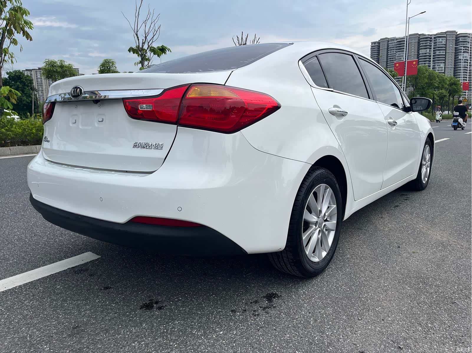 Kia K3, 2013 8