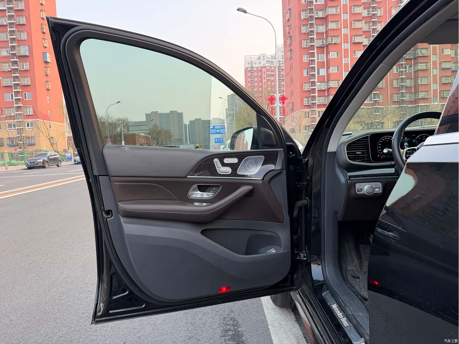 Mercedes-Benz GLE, 2020 4