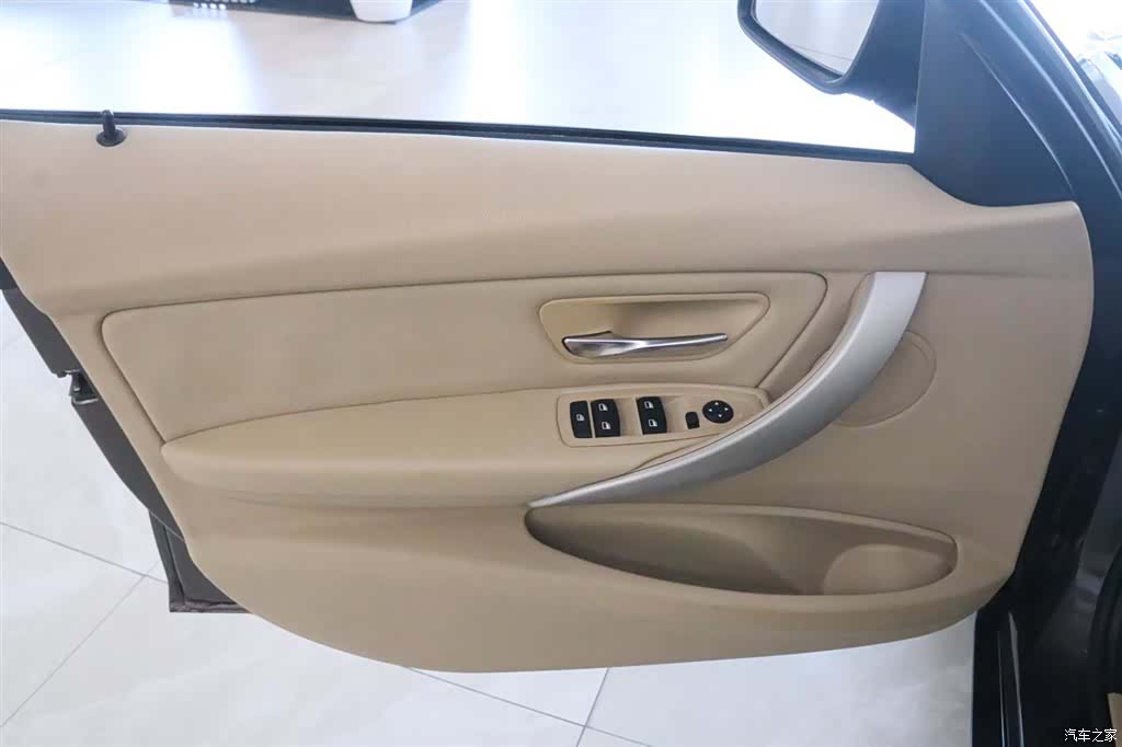 BMW 3 Series, 2014 10