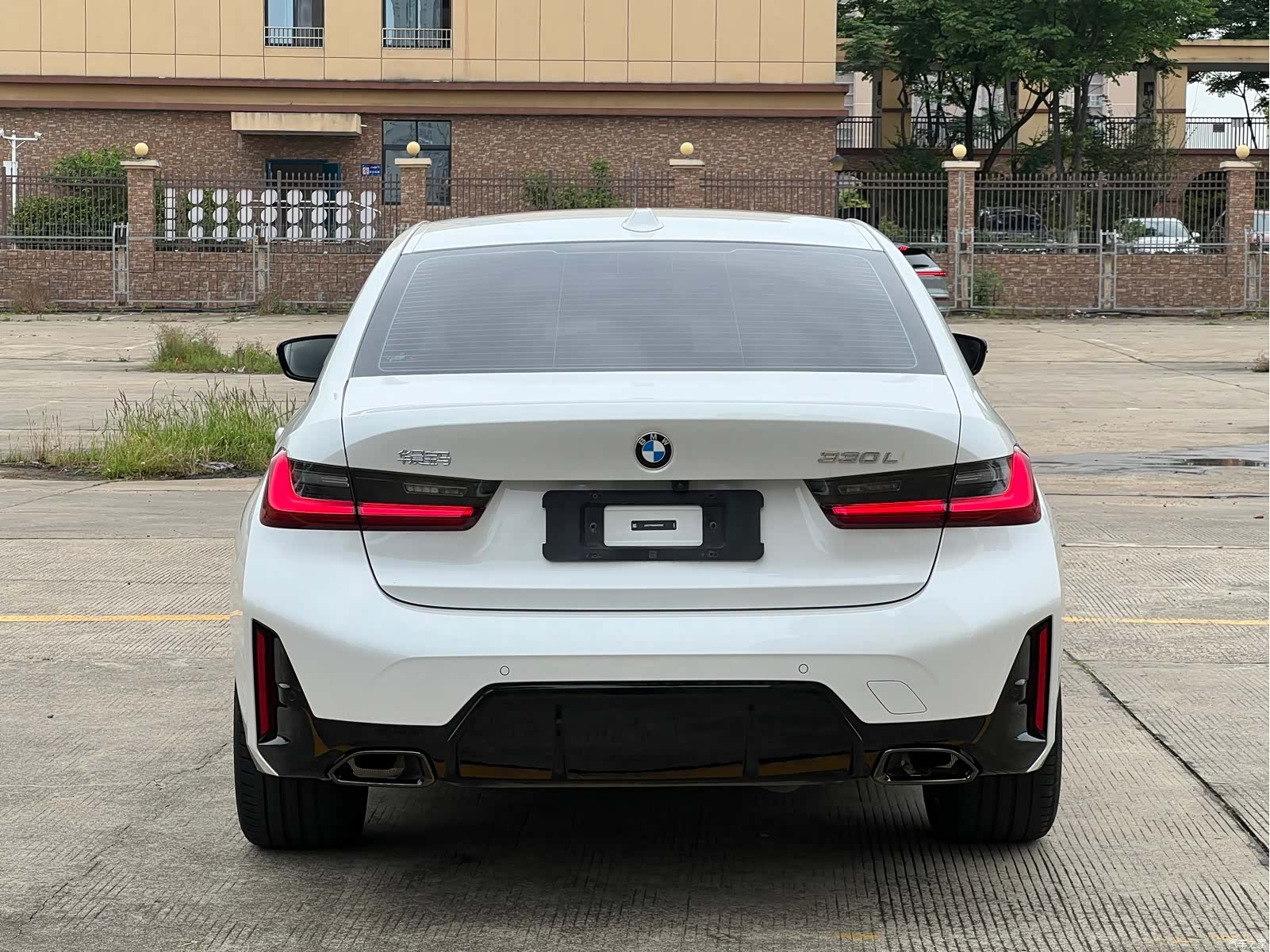 BMW 3 Series, 2024 13