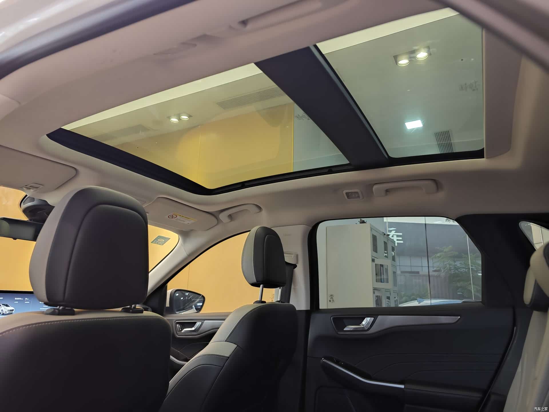 Ford Escape, 2020 25
