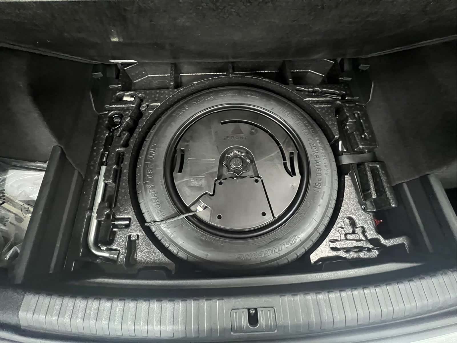Audi Q3, 2023 10