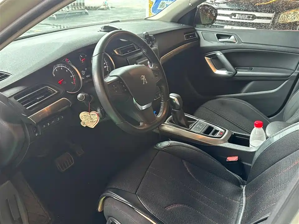 Peugeot 408 Peugeot 408