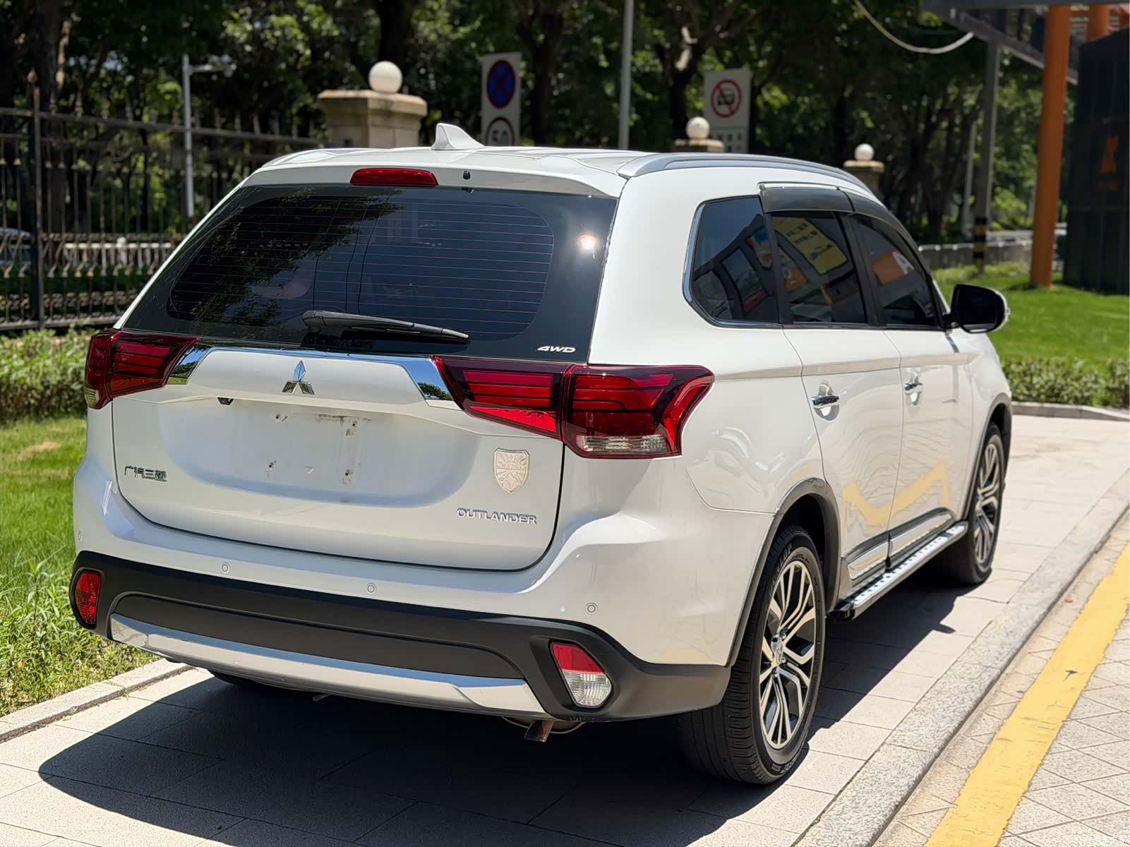 Mitsubishi Outlander, 2017 4
