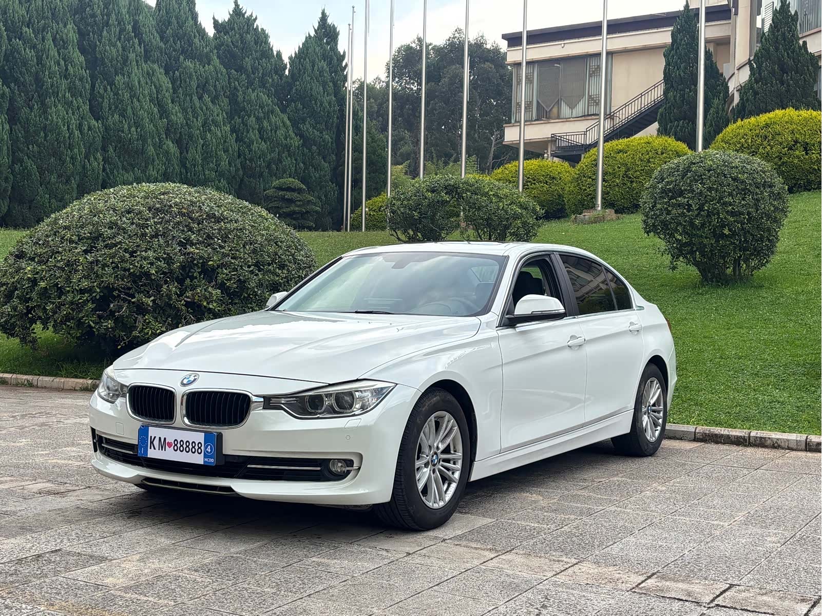 BMW 3 Series, 2015 1