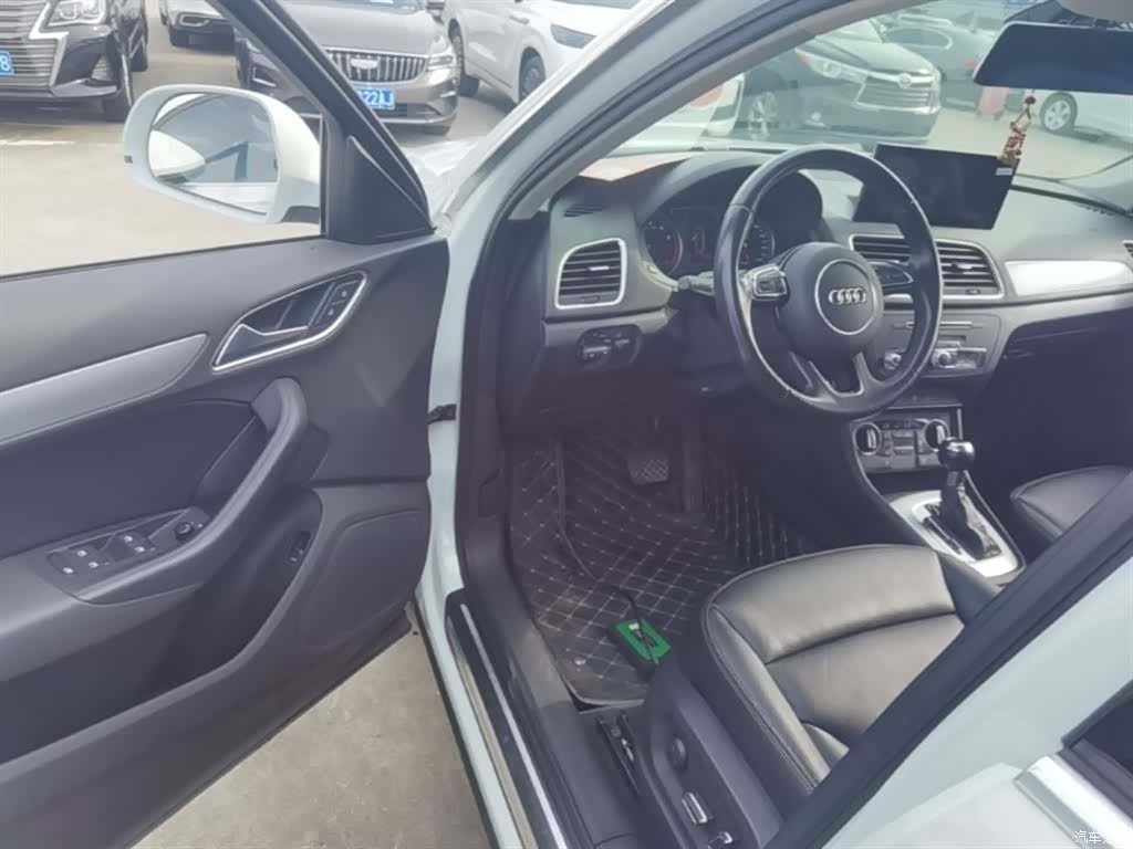 Audi Q3, 2017 16