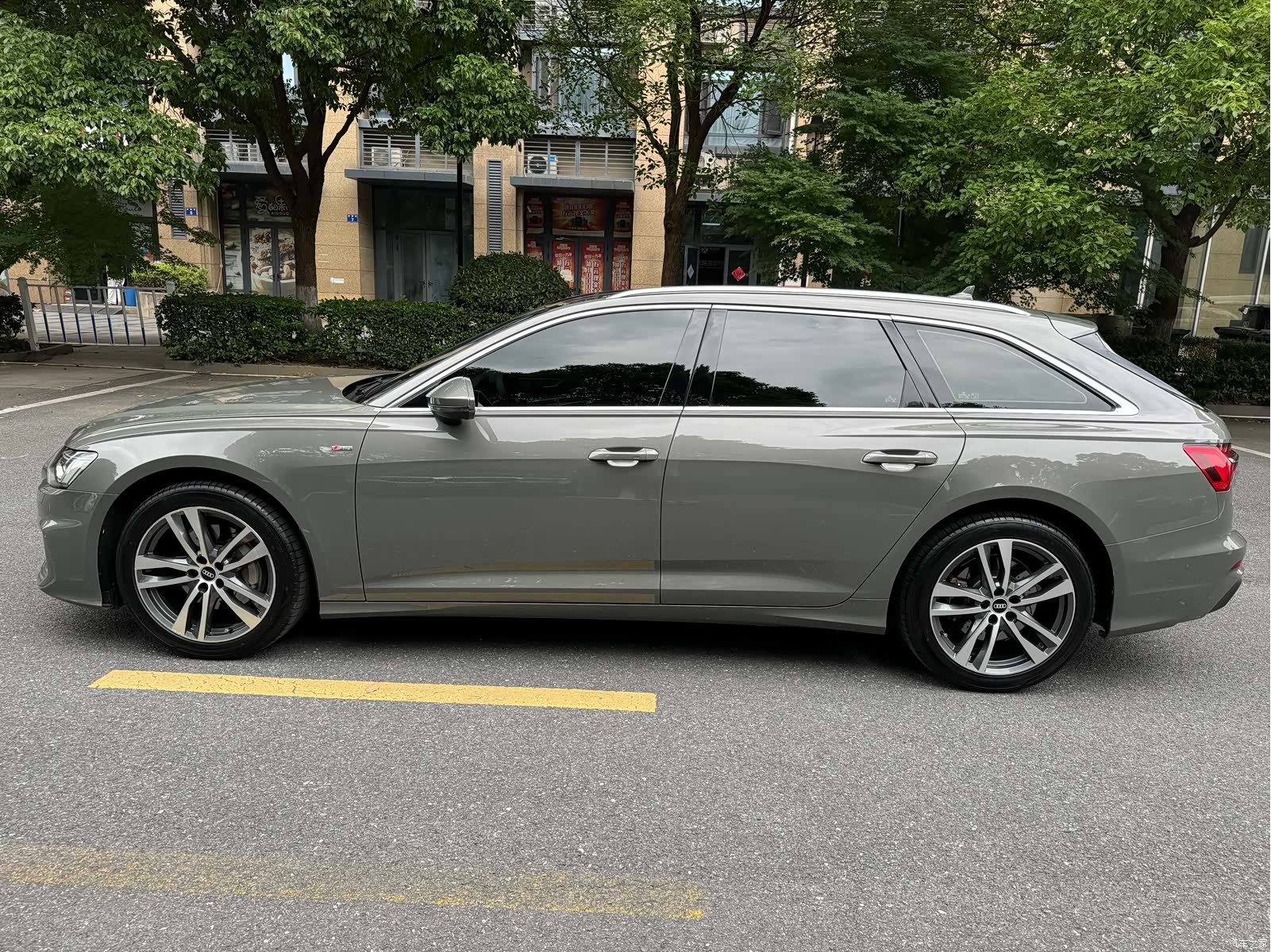 Audi A6, 2022 2