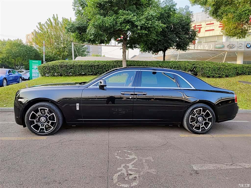 Rolls-Royce Ghost, 2012 3