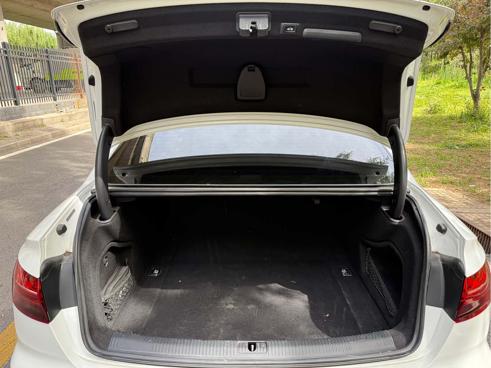 Audi A4L, 2021 18