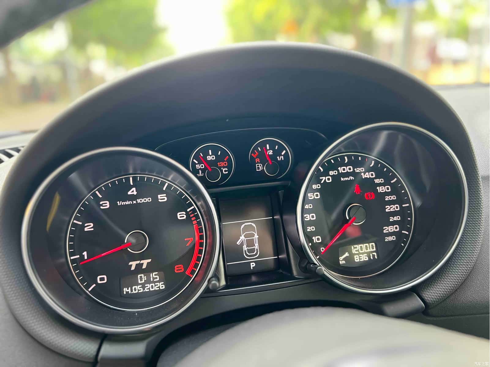 Audi TT, 2011 11