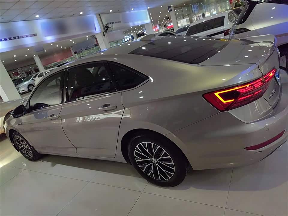 Volkswagen Sagitar Volkswagen Sagitar