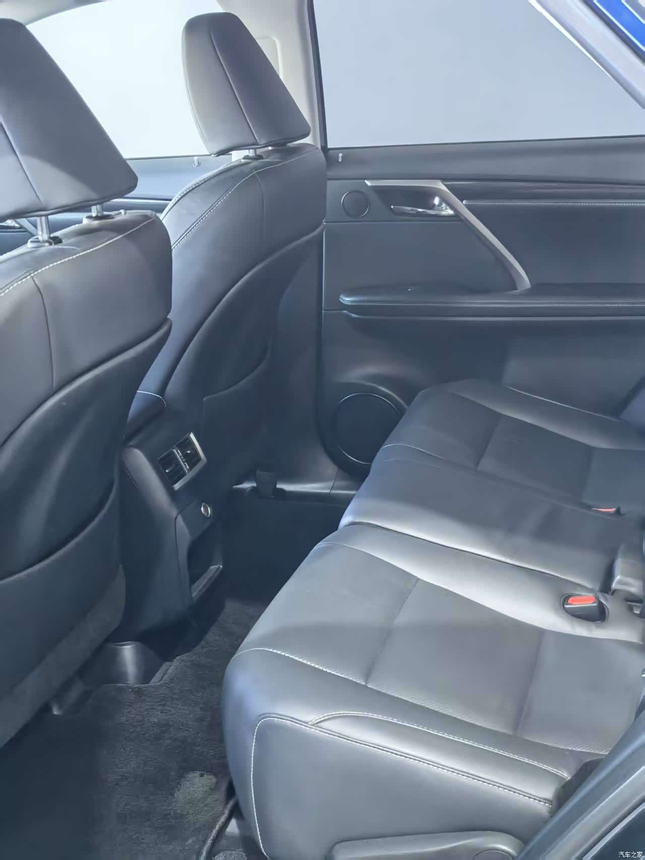 Lexus RX, 2019 12