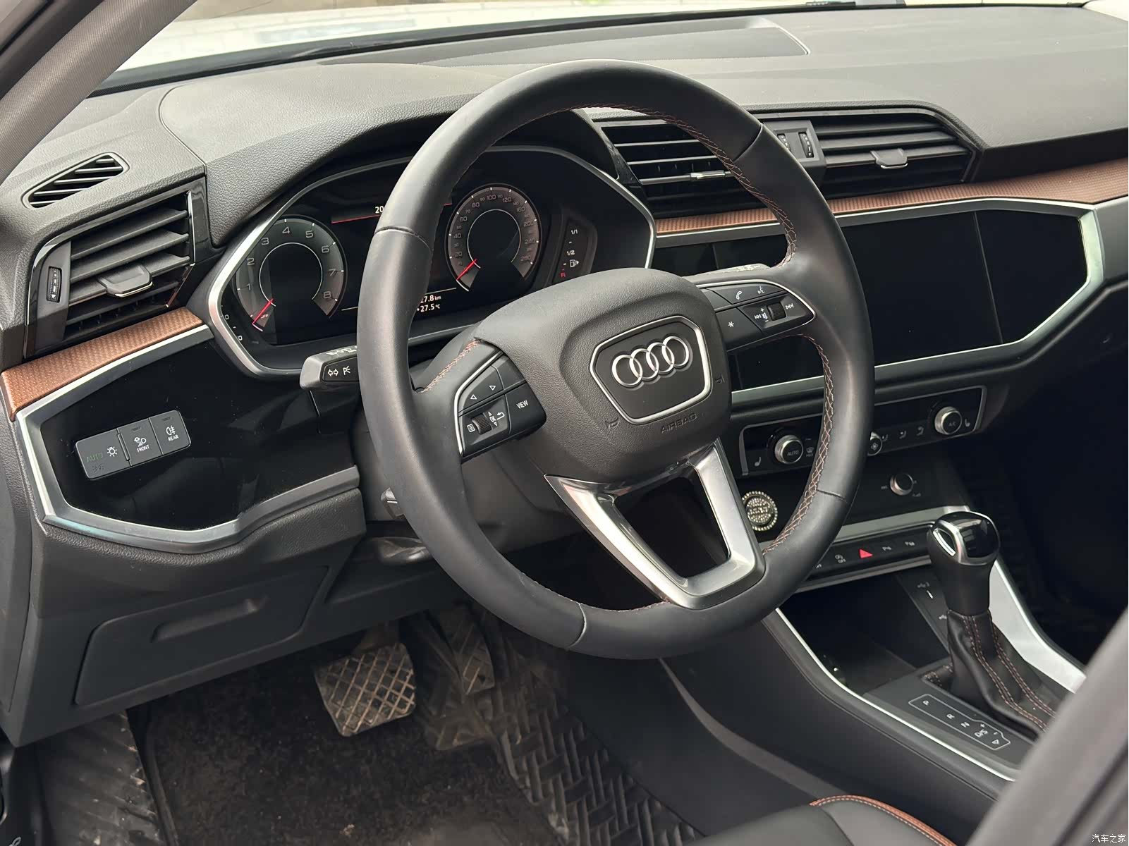 Audi Q3, 2022 7