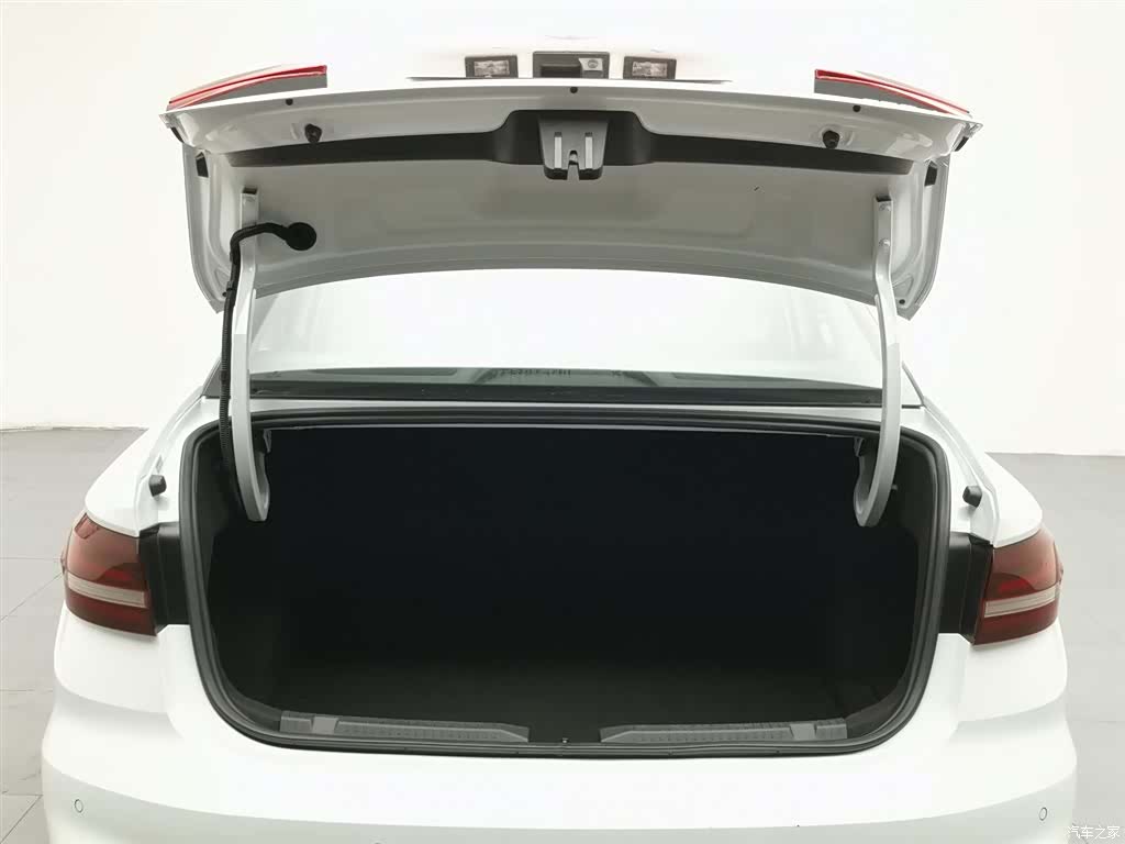 Volkswagen Lavida, 2022 16