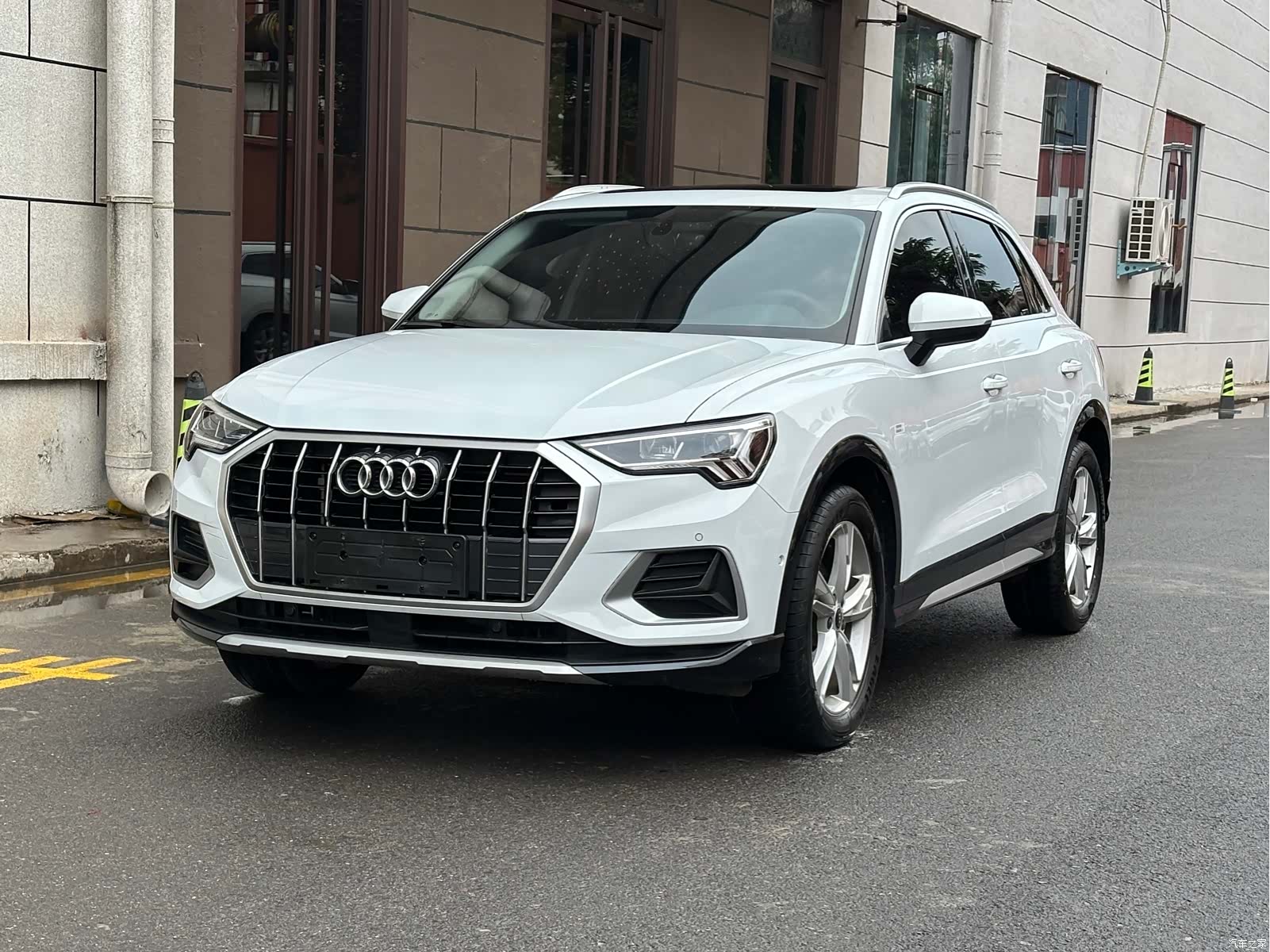 Audi Q3, 2022 1