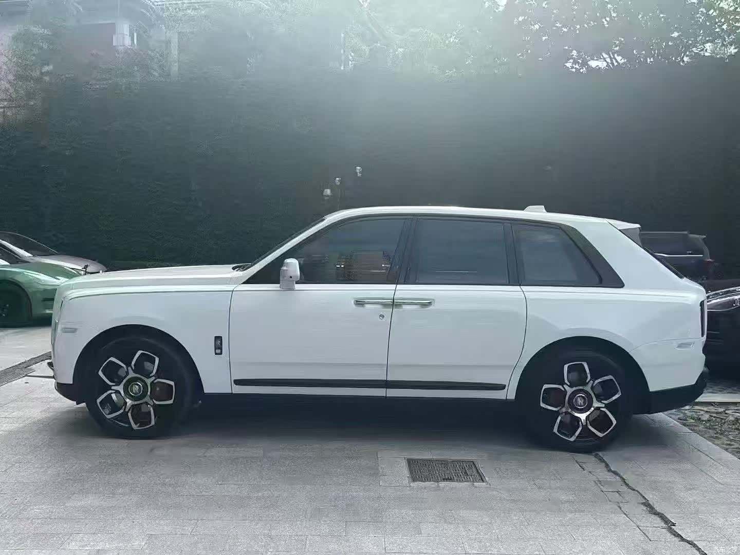 Rolls-Royce Cullinan, 2021 2