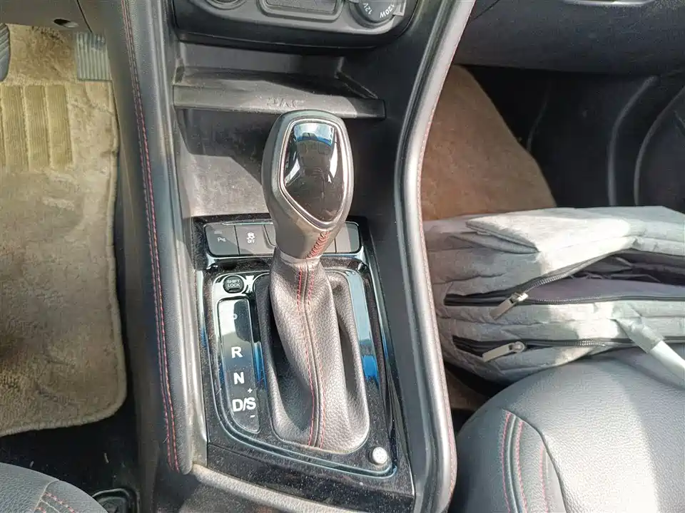 JAC Ruifeng S3