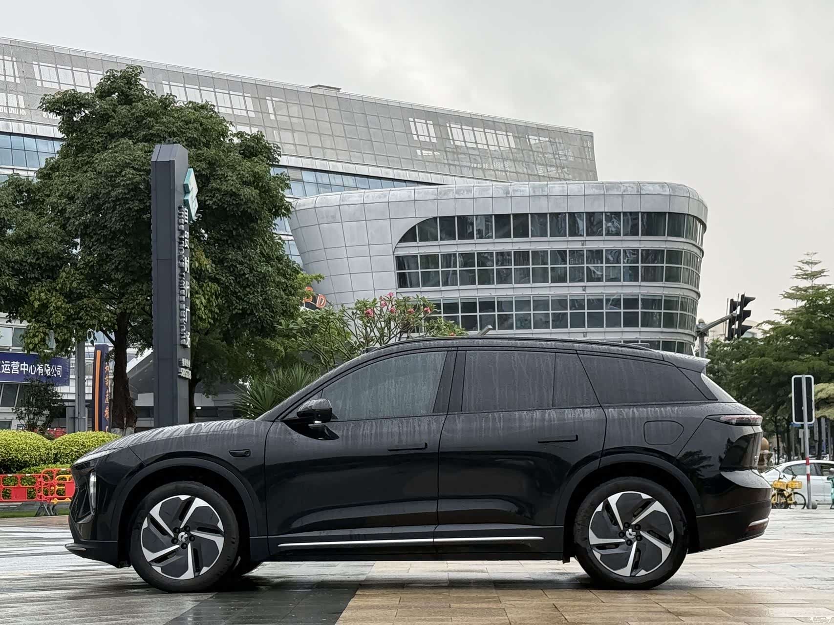 NIO ES6, 2025 14