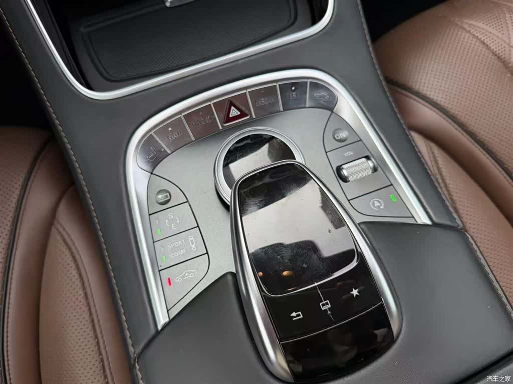 Maybach S-Class, 2016 3