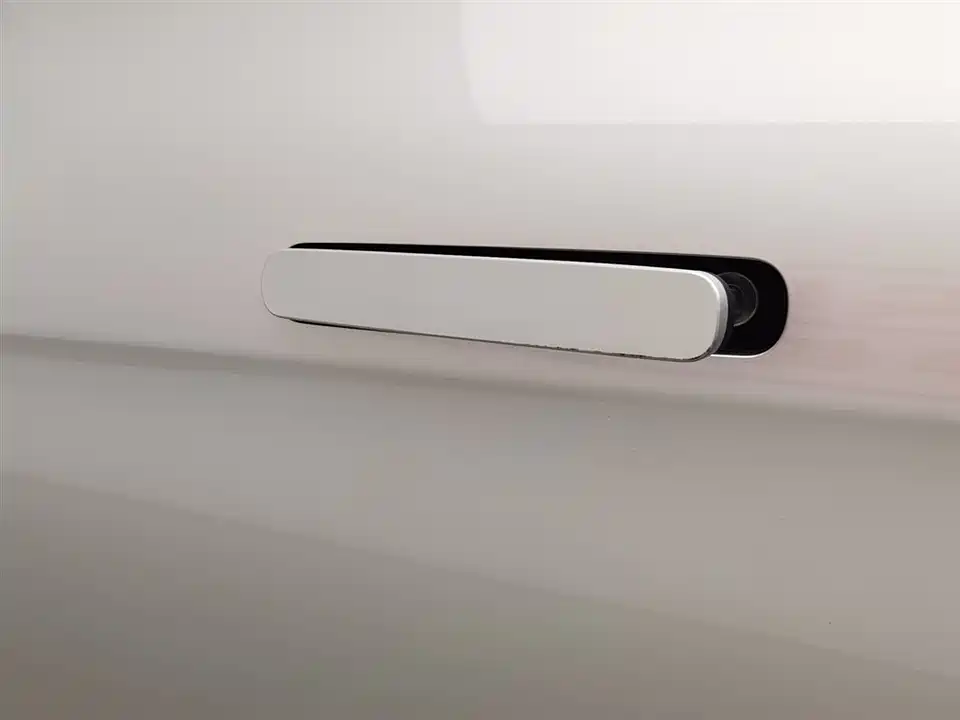 AITO Ask the world M5