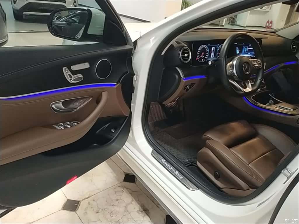 Mercedes-Benz E-Class, 2019 16