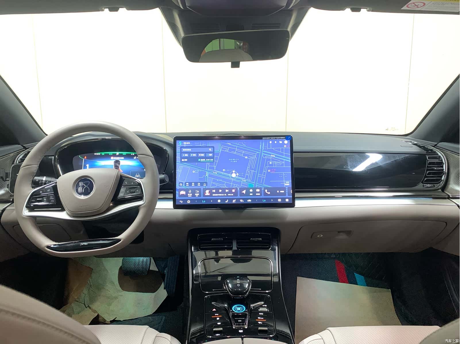 BYD Han, 2024 13