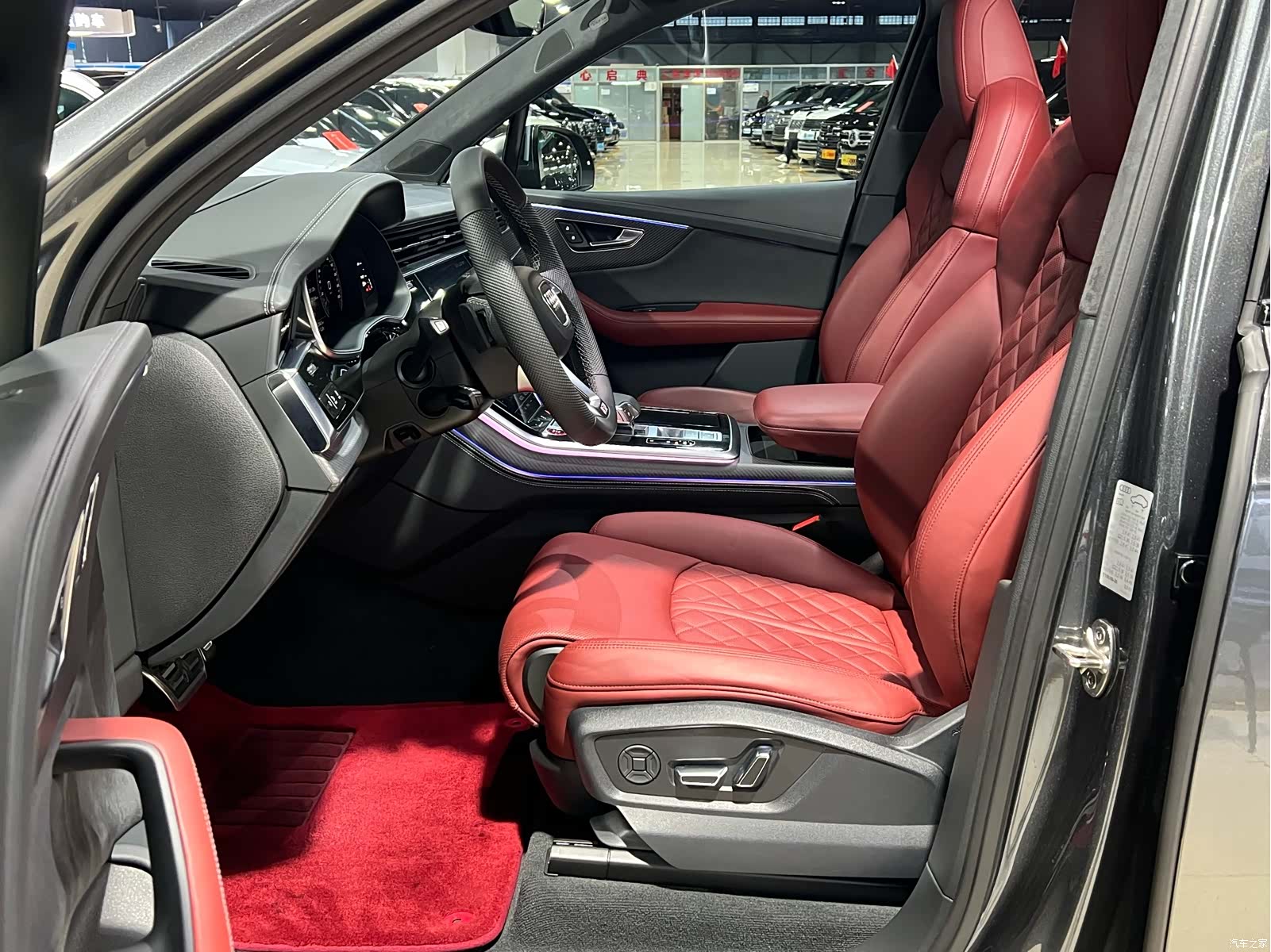 Audi Q7, 2024 12