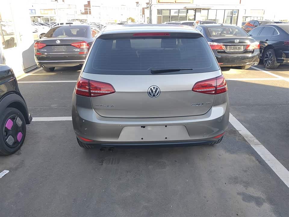 Volkswagen golf