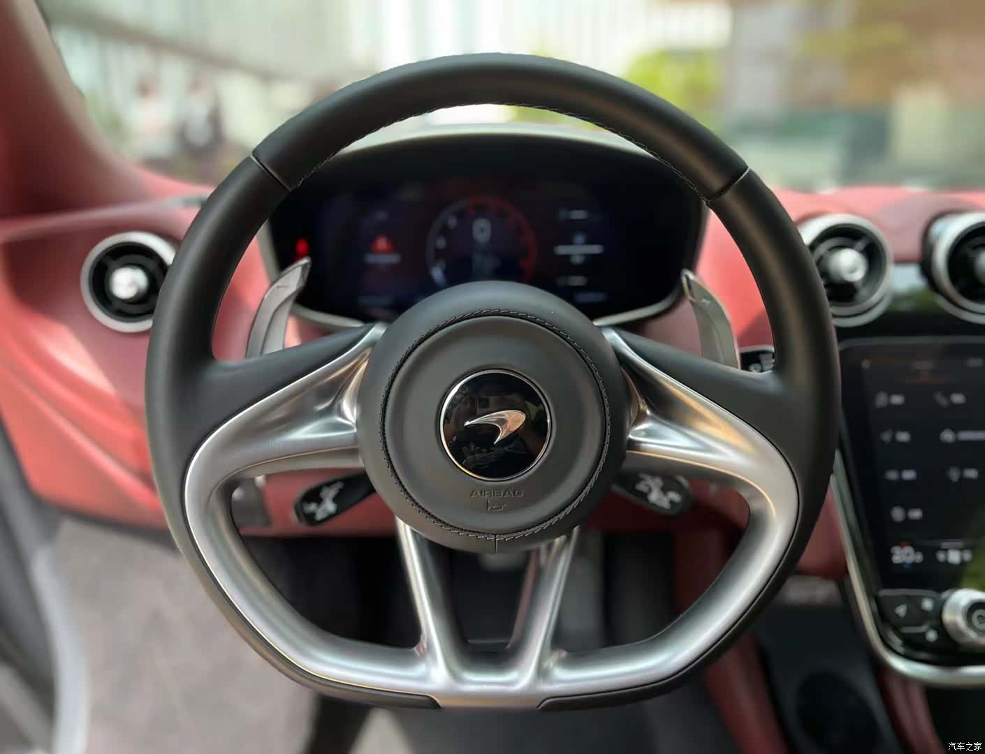 McLaren GT, 2021 9