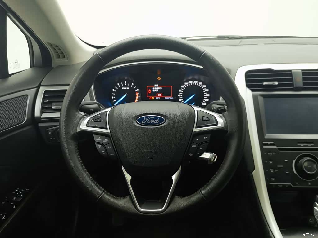Ford Mondeo, 2016 11