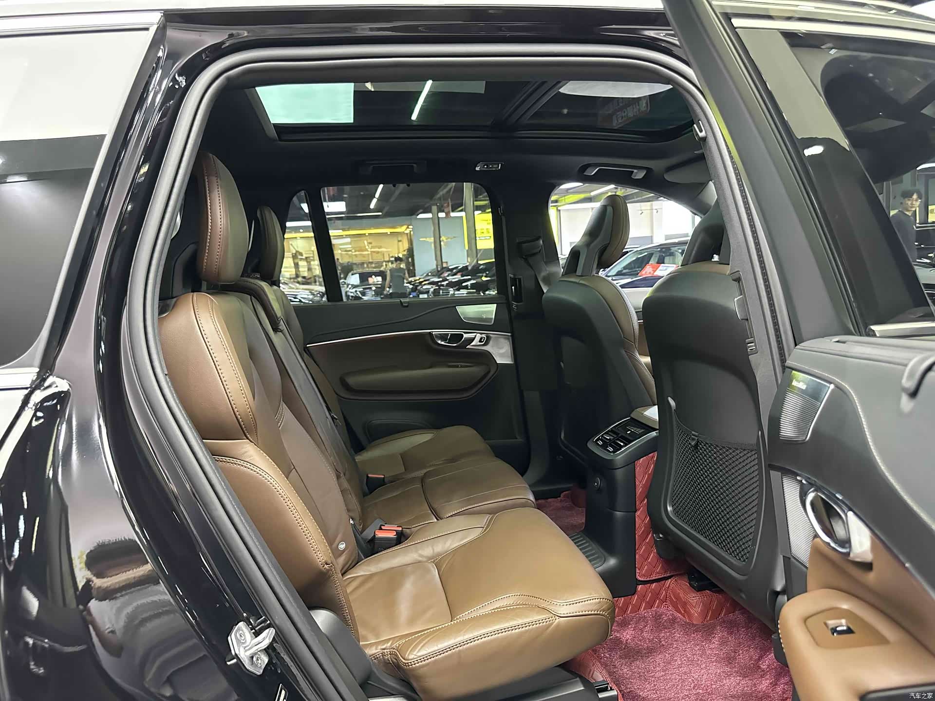 Volvo XC90, 2022 14