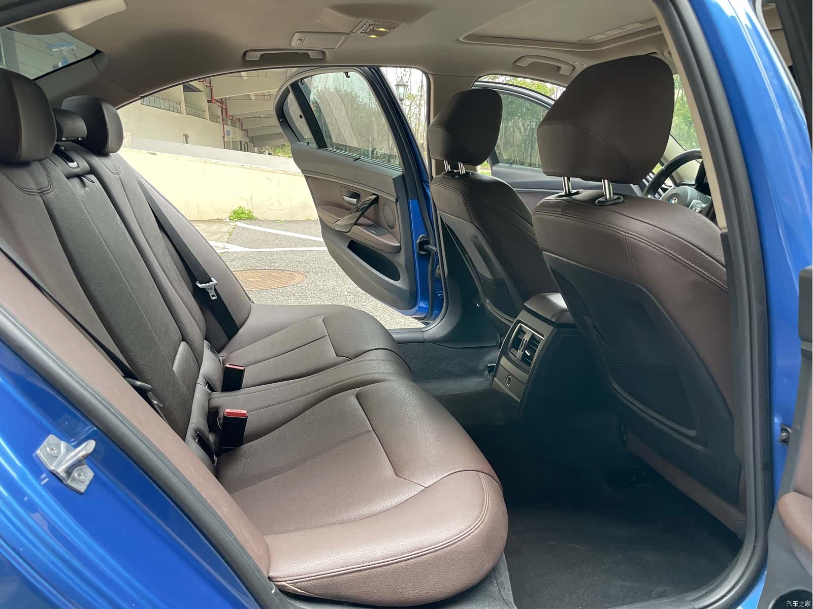 BMW 3 Series, 2018 13
