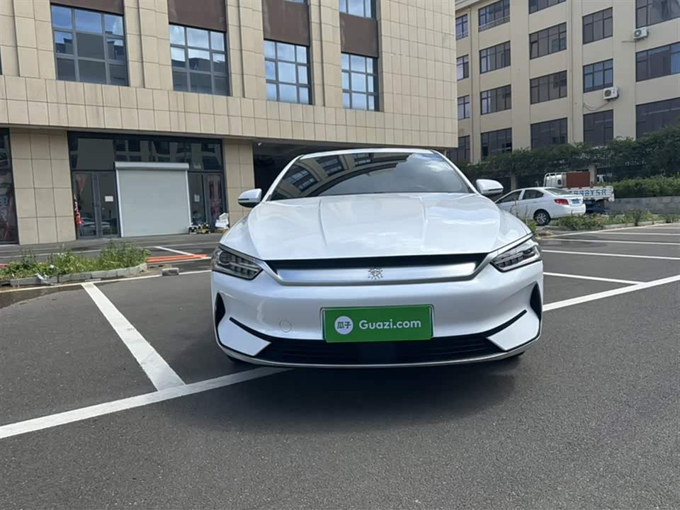 BYD Qin Yuan BYD Qin Yuan