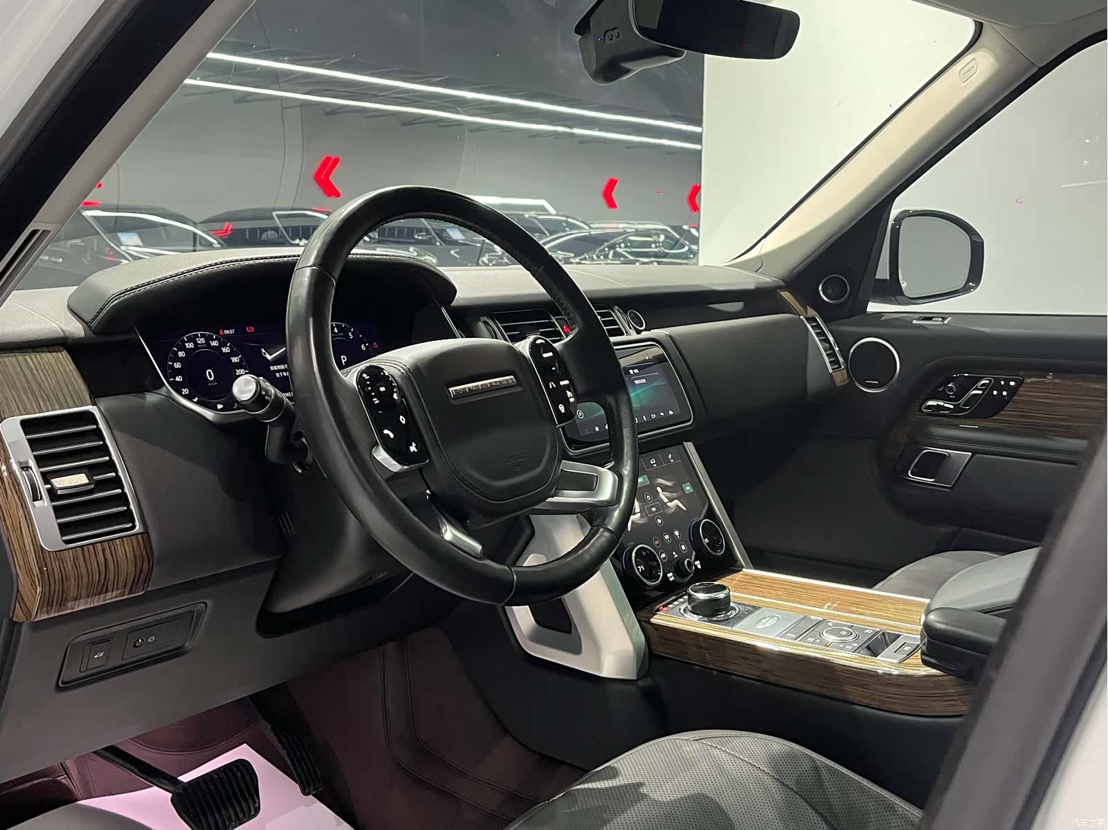 Land Rover Range Rover, 2019 8