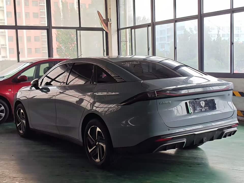 Geely Galaxy Galaxy L6