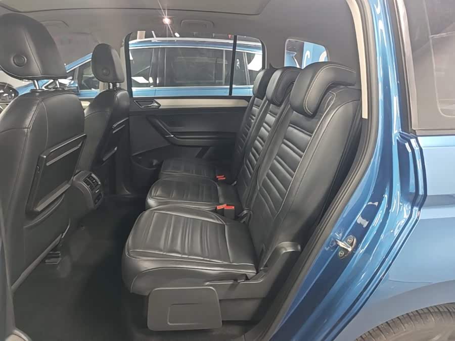 Volkswagen Touran 2016, фото 17